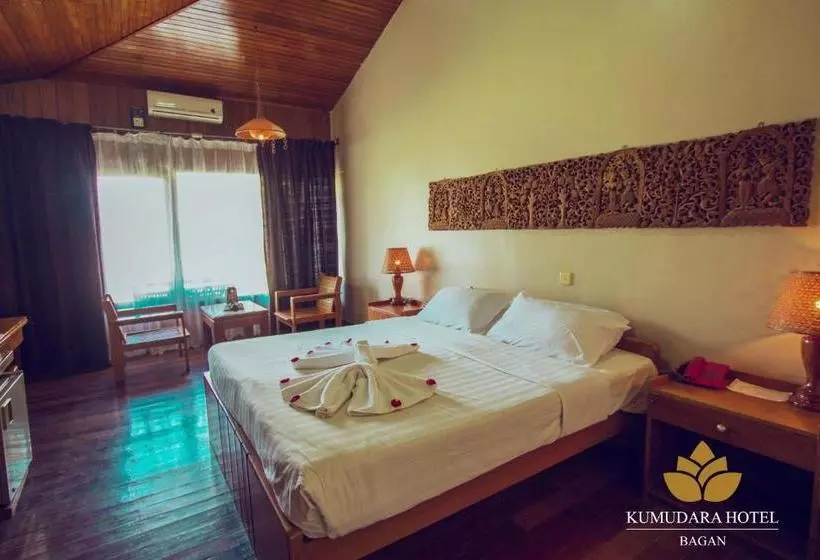 Kumudara Hotel Pagoda View