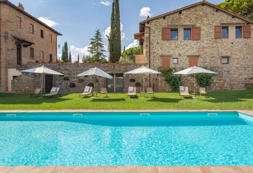 Cottage In Tavarnelle Val Di Pesa With Pool And Garden