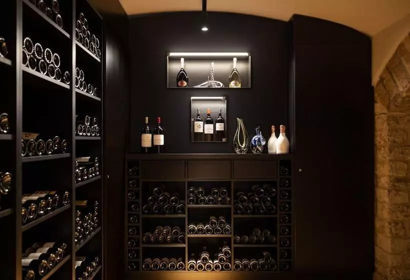 Hotelli Esplanade Saarbrucken