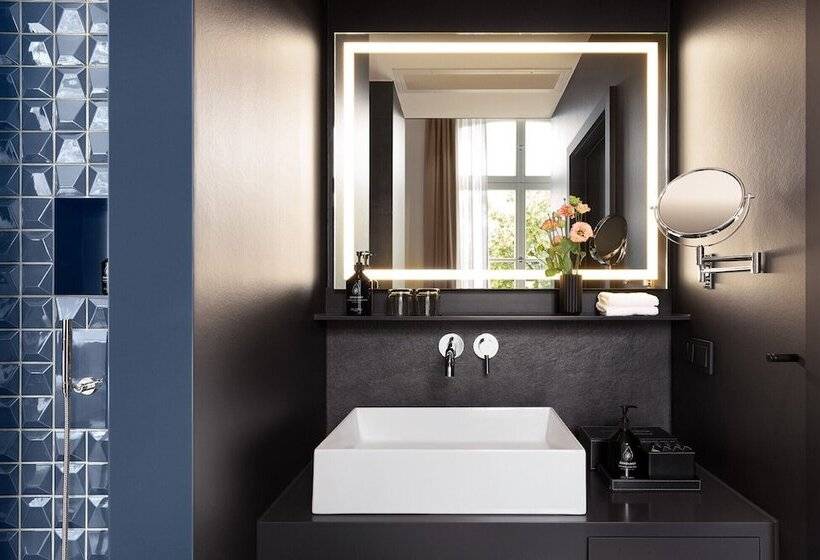 Hotelli Esplanade Saarbrucken