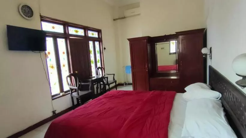 Mangkuyudan Hotel Solo