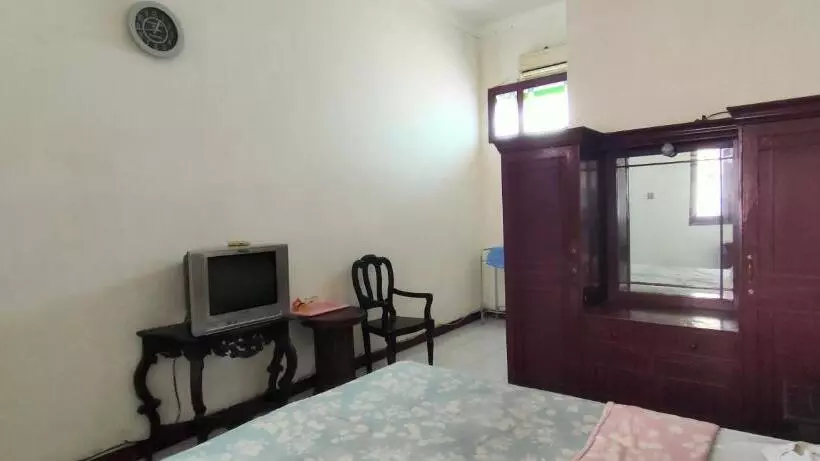 Mangkuyudan Hotel Solo
