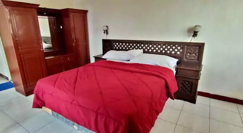 Mangkuyudan Hotel Solo