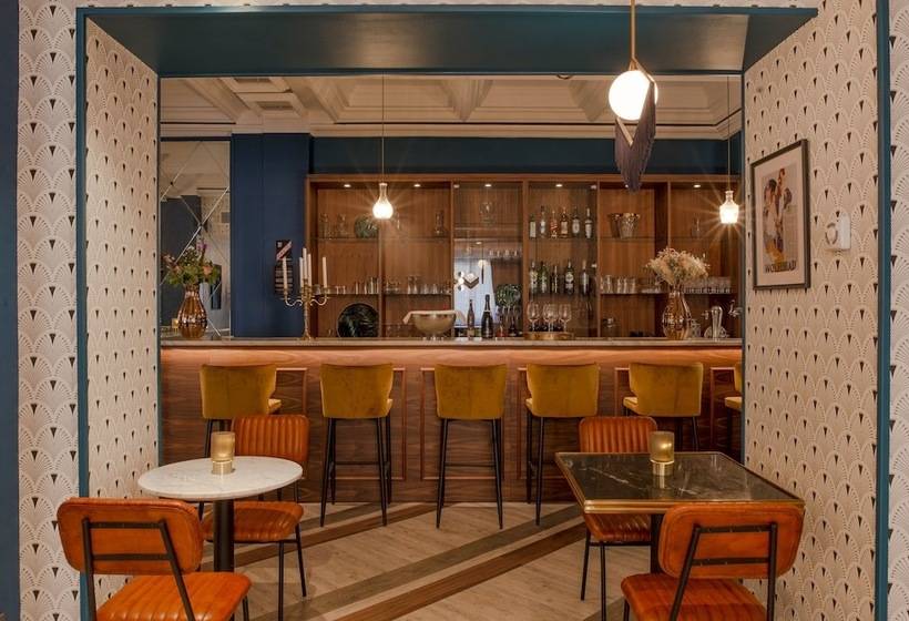 Hotel Work From Here At Bristol