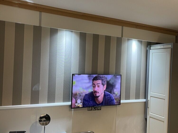 פנסיון Résidence Des Fleurs