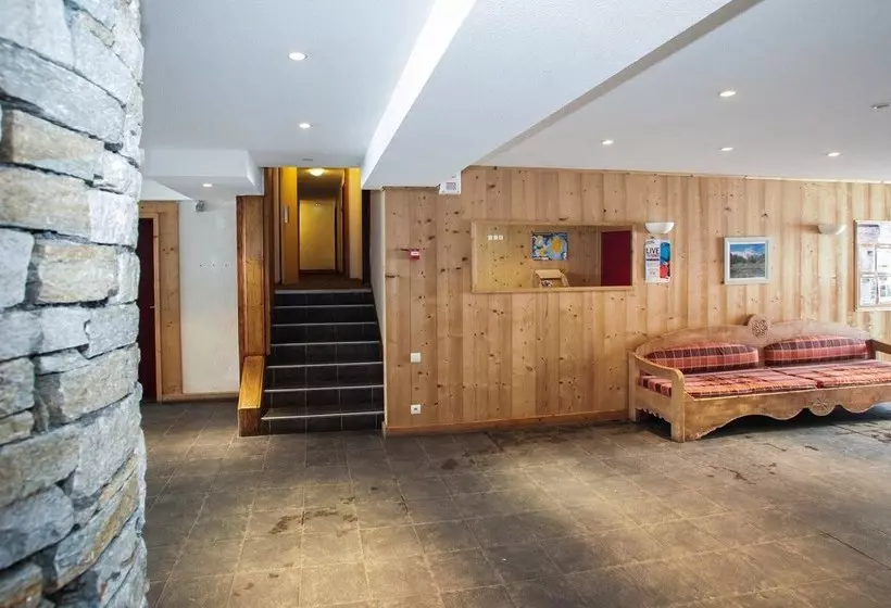 اقامتگاه Skissim Classic Résidence Le Hameau Du Borsat