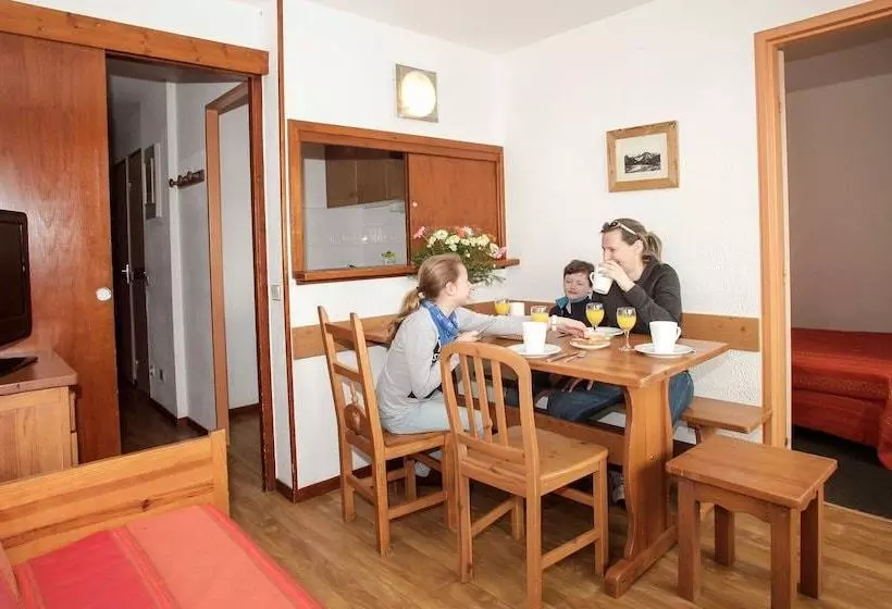 اقامتگاه Skissim Classic Résidence Le Hameau Du Borsat