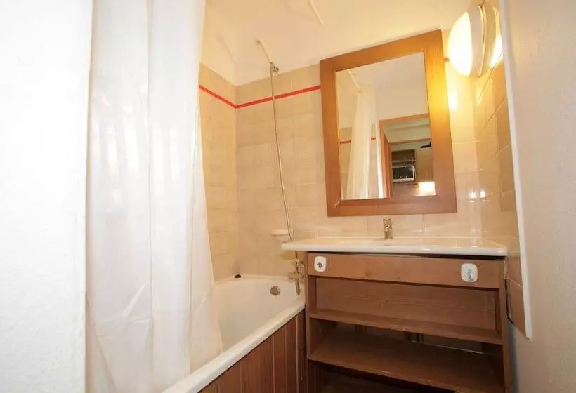 اقامتگاه Skissim Classic Résidence Le Hameau Du Borsat