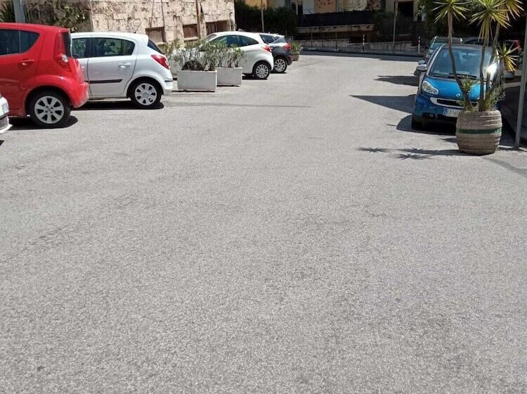 تختخواب و صبحانه Relais Villa Montedonzelli