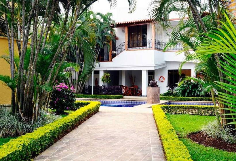 בית מלון כפרי Boutique Villa Casuarinas