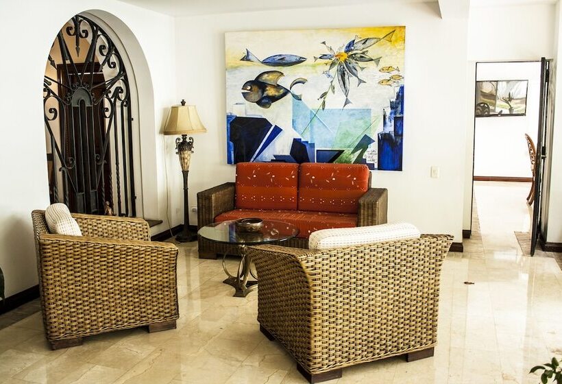 בית מלון כפרי Boutique Villa Casuarinas