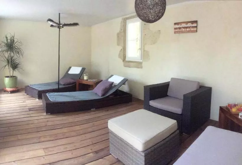 Aamiaismajoitus (B&B) Moulin De Jouenery Et Spa