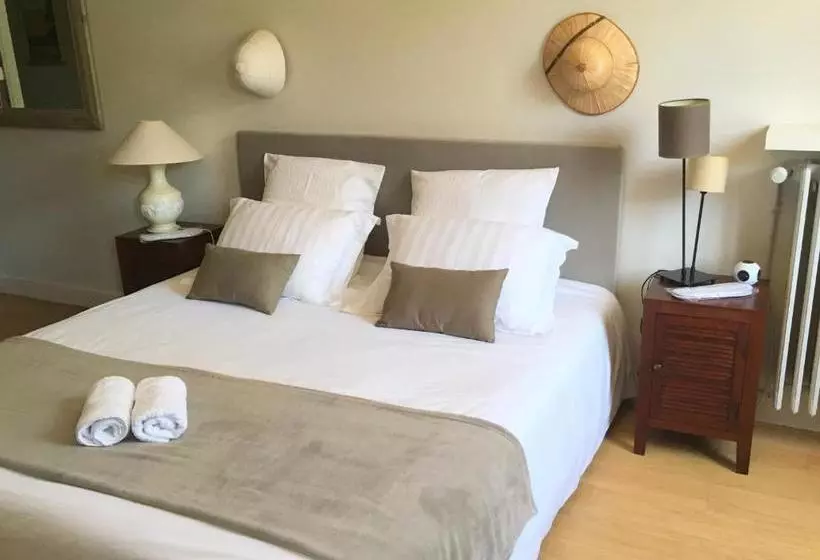 Aamiaismajoitus (B&B) Moulin De Jouenery Et Spa