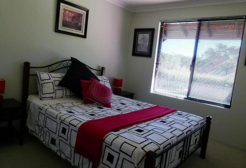 Bed and Breakfast Seatrees Accommodation