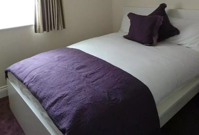 Aamiaismajoitus (B&B) The Dakota Guesthouse Baginton