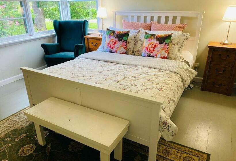 בית מלון כפרי Bush Retreat Farm Stay 2 Br Guest Suite