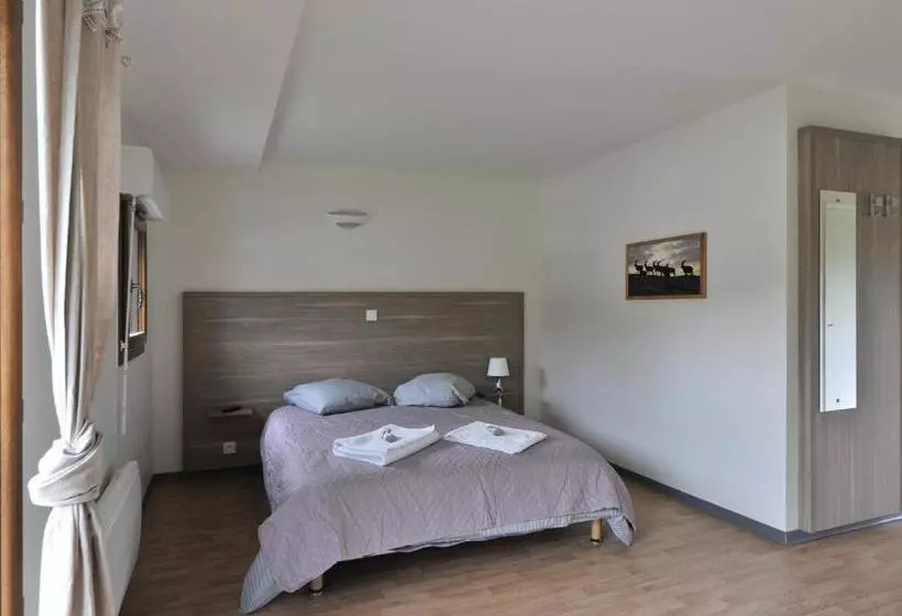 ホテル L Inattendu