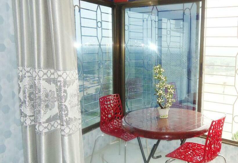 هتل Star International