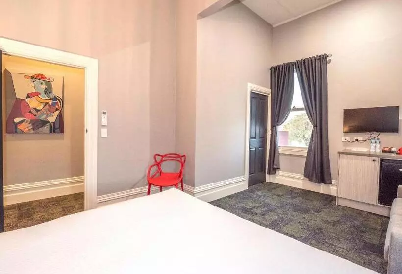 Telegraph Hotel Numurkah