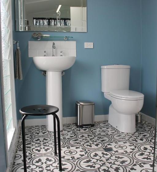 ペンション The Dollhouse Cottage