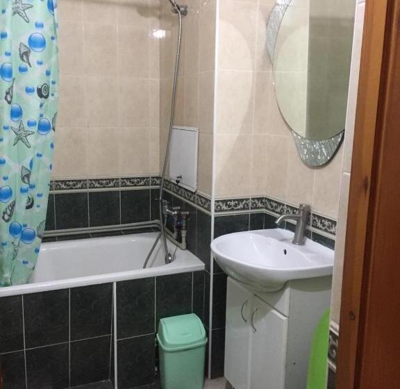 Ararat Shulyavskaya Hostel Kyiv