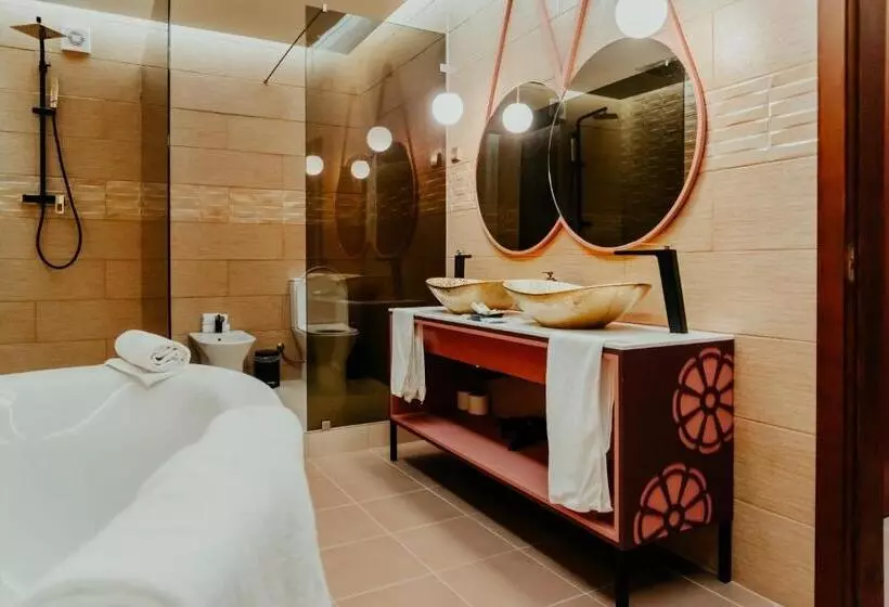 پانسیون Happy House Comfort Plus