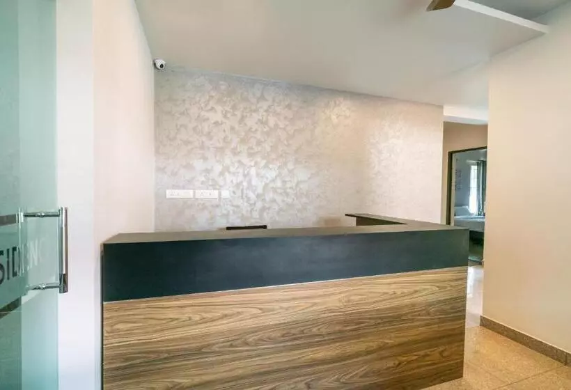 Majatalo Super Hotel O Elegant Kings Park Residency