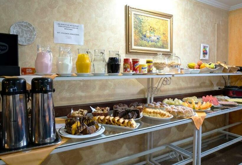 פנסיון Pousada Araucaria