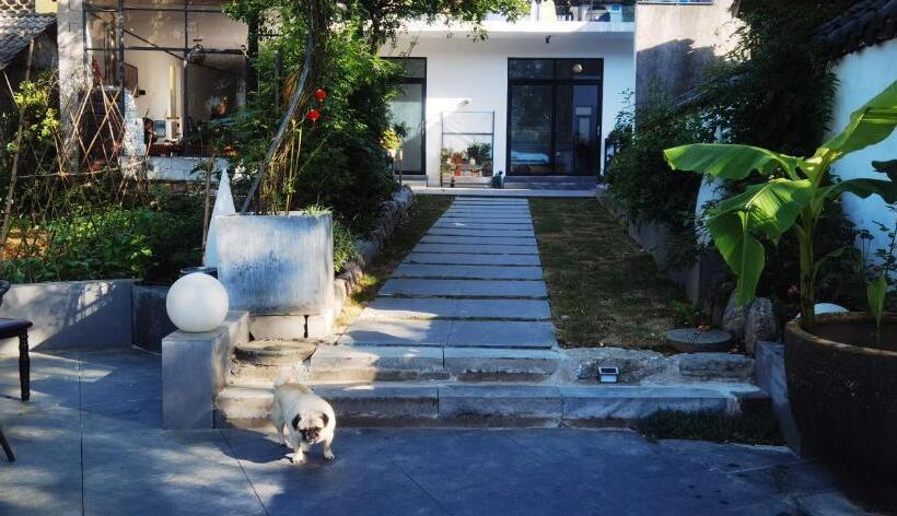 פנסיון Tujia Folk Houses