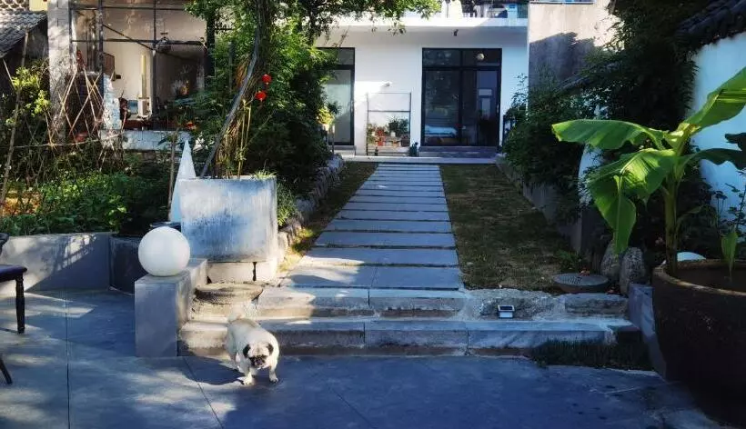 Majatalo Tujia Folk Houses