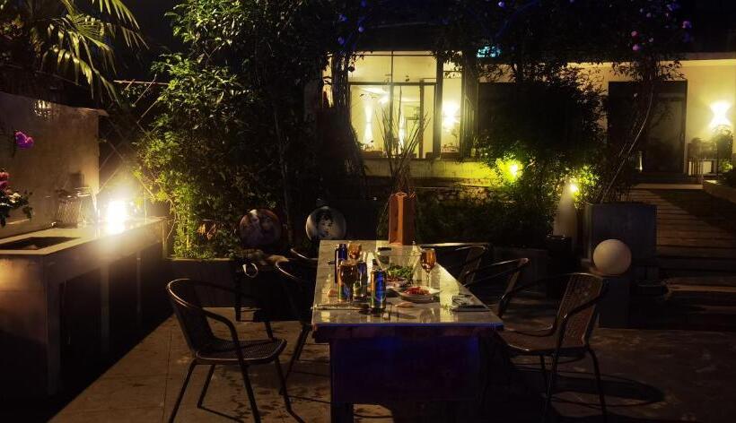 פנסיון Tujia Folk Houses