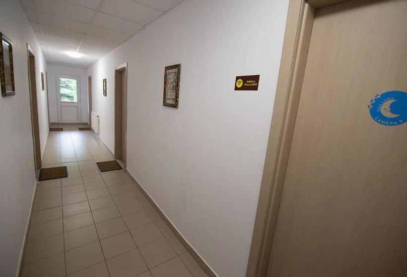 پانسیون Vila Luna Predeal