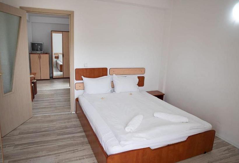 پانسیون Vila Luna Predeal