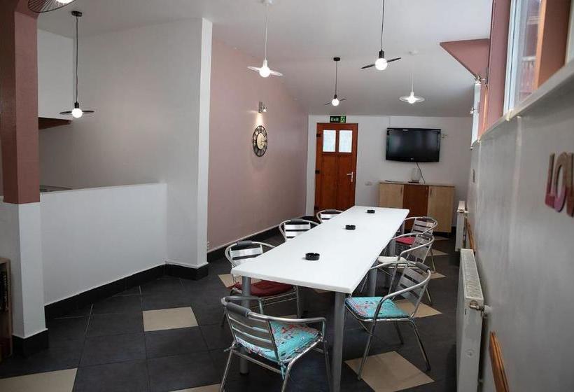 پانسیون Vila Luna Predeal