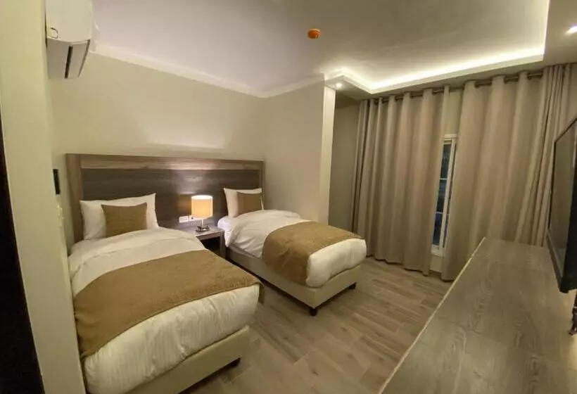 تختخواب و صبحانه Moses Residence