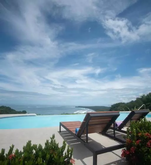 هتل Ballena Paraíso Lodge