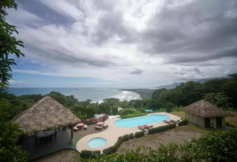 هتل Ballena Paraíso Lodge