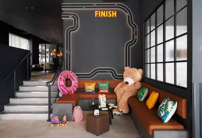 Hôtel Moxy Milton Keynes