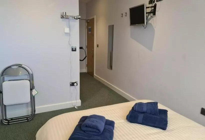 Hotelli No 10 Ocean Cabins   Saundersfoot Harbour   Saundersfoot