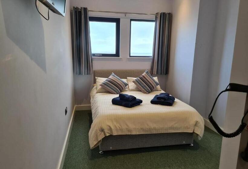 هتل No 10 Ocean Cabins Saundersfoot Harbour Saundersfoot