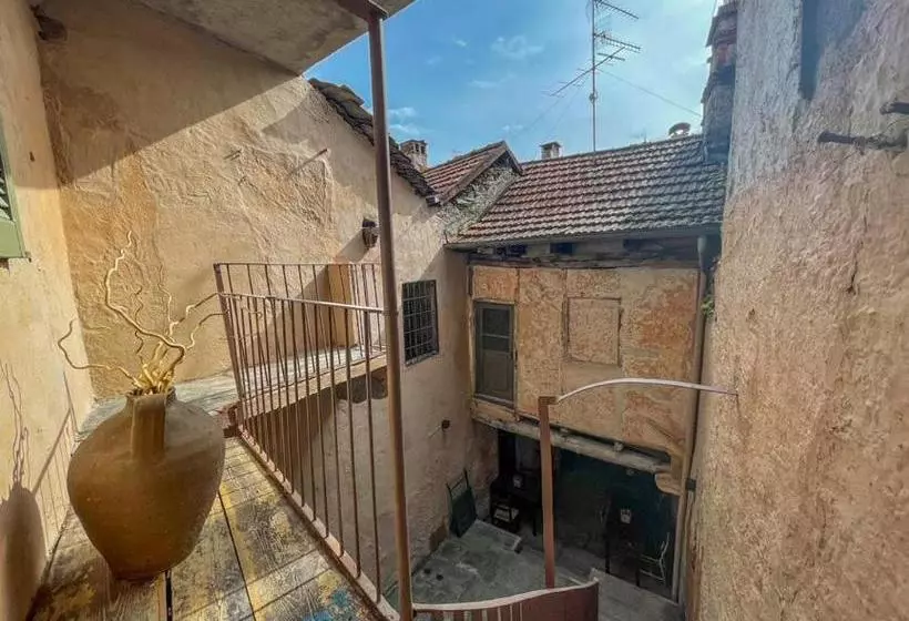 ペンション Dimora Scurone