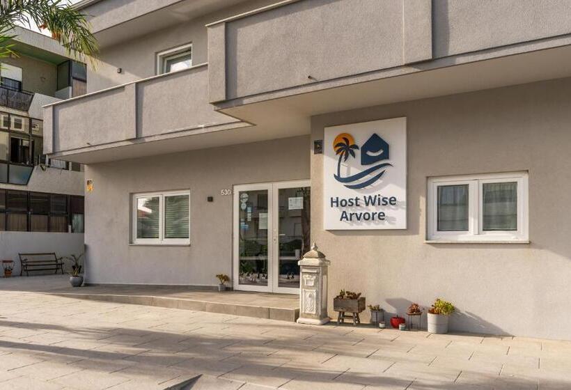 Пансион Host Wise Arvore