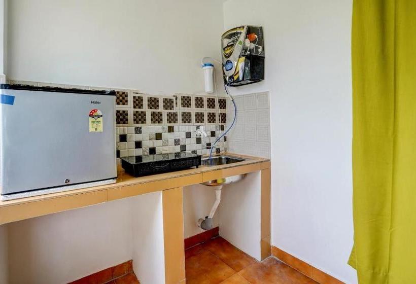 Pensjonat Oyo 79207 Kaysari Stay Near Iter College