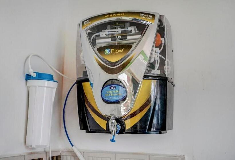 Pensionat Oyo 79207 Kaysari Stay Near Iter College