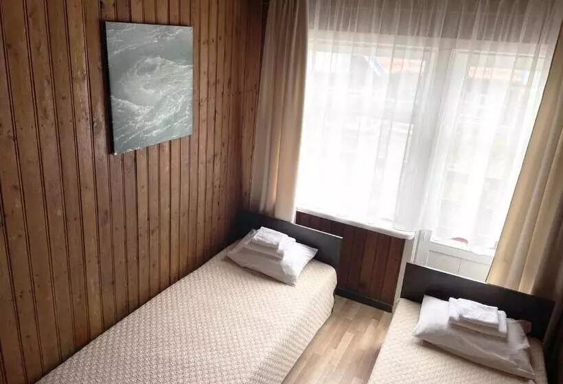 پانسیون Poilsio Namai, Rasytė