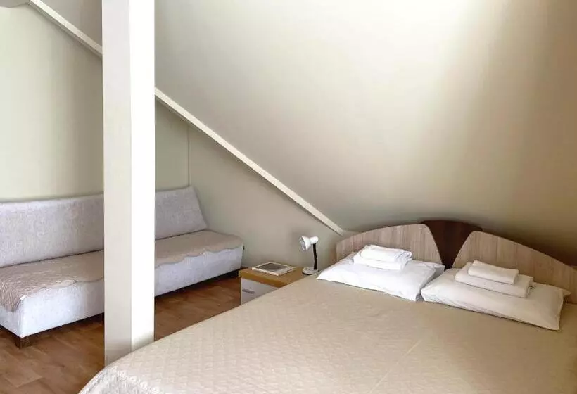 پانسیون Poilsio Namai, Rasytė