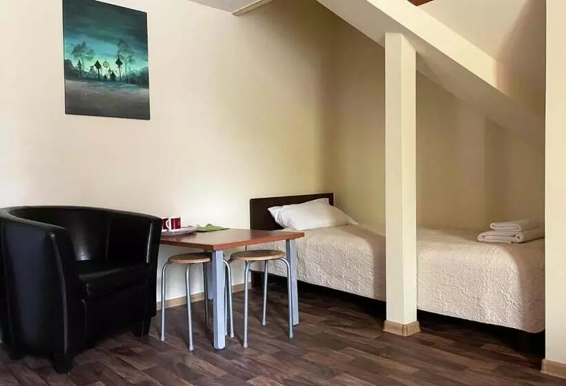 پانسیون Poilsio Namai, Rasytė