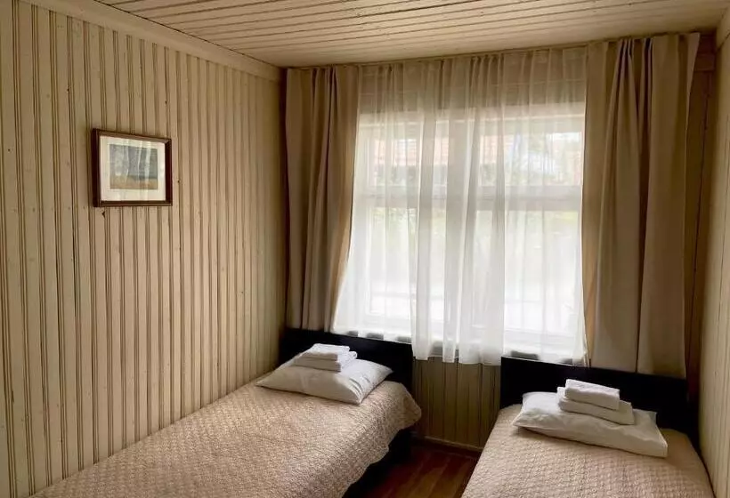 پانسیون Poilsio Namai, Rasytė