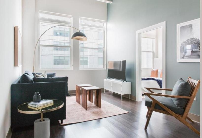 Sonder At 820 South Michigan