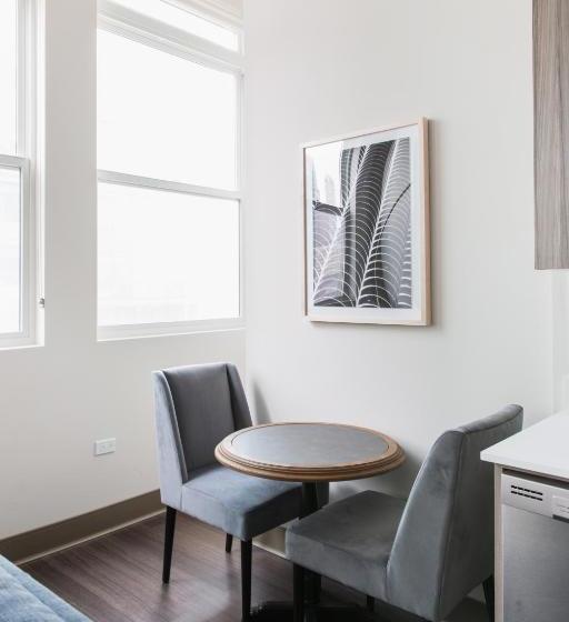 Sonder At 820 South Michigan